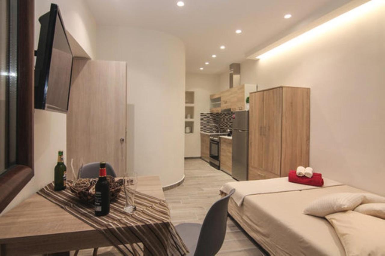 Apartment Contemporary Old Port By Corfuescapes